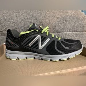 New Balance Men’s Running Shoes Size 12 Wide, 12 2E,  Grey w/ Neon Green Accents